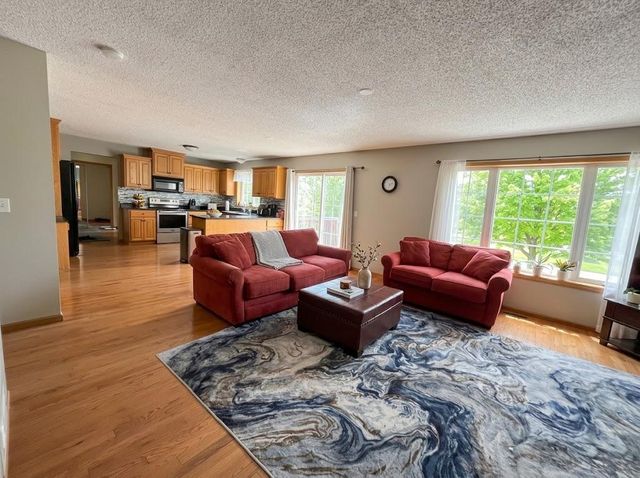 9815 Blackpool Court E, Elko New Market, MN 55020