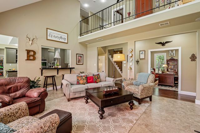 10427 Fm 229, Grapeland, TX 75844