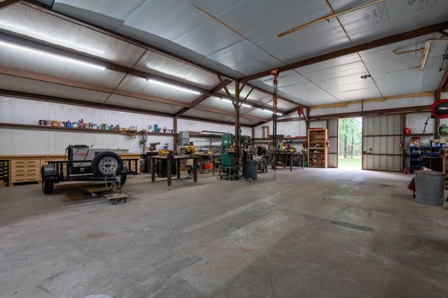 10427 Fm 229, Grapeland, TX 75844