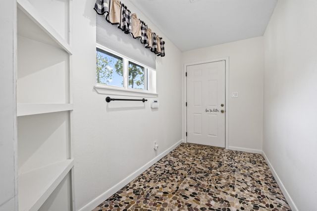 23 Winged Foot Drive, Conroe, TX 77304
