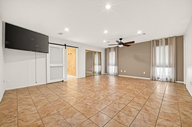 23 Winged Foot Drive, Conroe, TX 77304