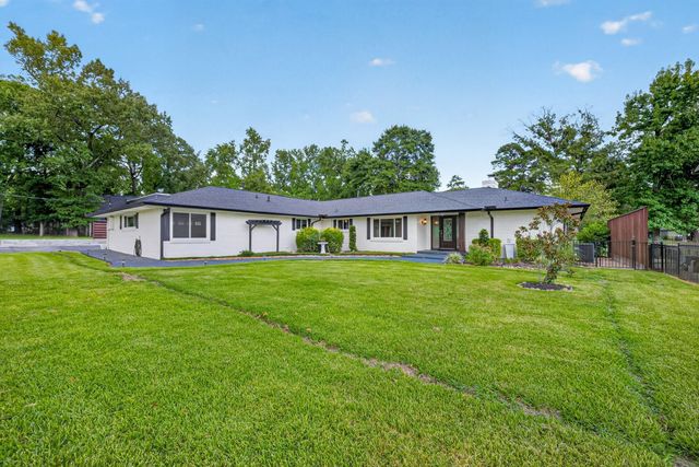 23 Winged Foot Drive, Conroe, TX 77304