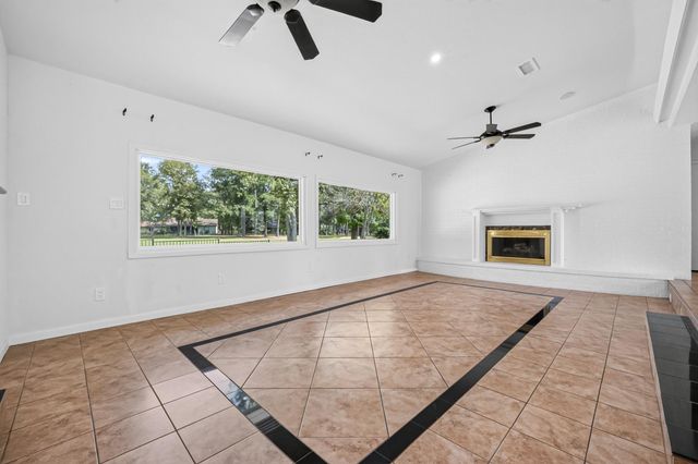 23 Winged Foot Drive, Conroe, TX 77304