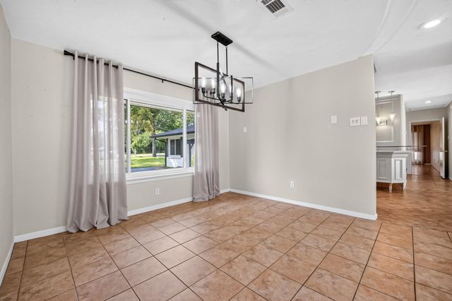23 Winged Foot Drive, Conroe, TX 77304