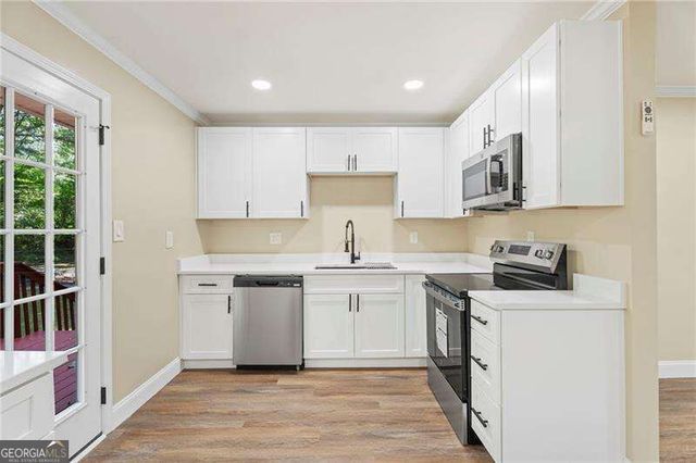 631 Pasadena Court, Forest Park, GA 30297