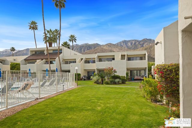 1655 E Palm Canyon Drive 111, Palm Springs, CA 92264