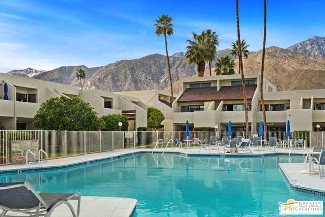1655 E Palm Canyon Drive 111, Palm Springs, CA 92264