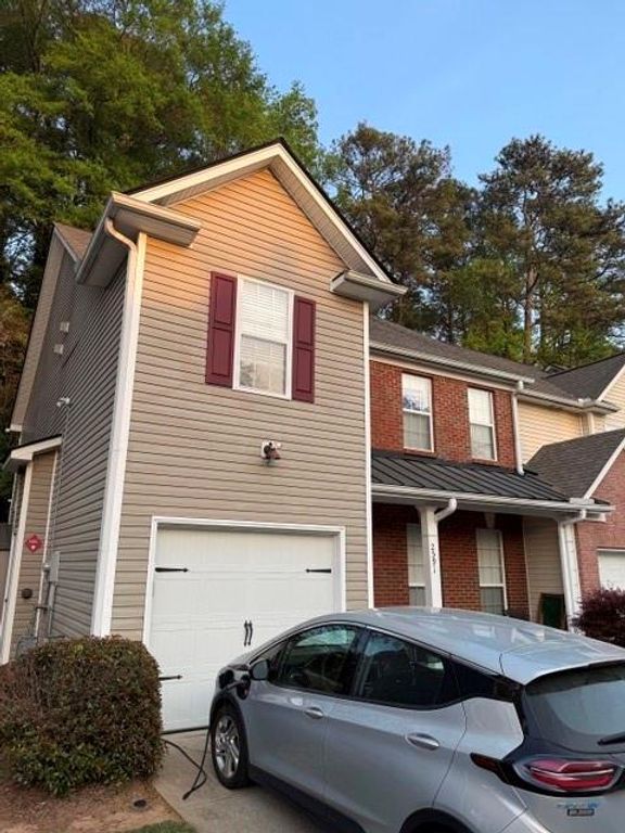 2591 Avery Park Circle, Atlanta, GA 30360