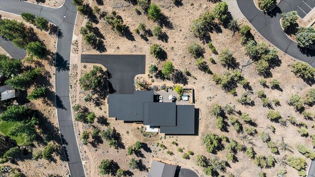 1489 NW Puccoon Court, Bend, OR 97703