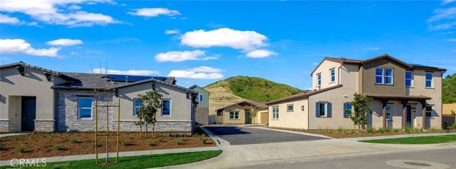 24500 Via El Balneario, Valencia, CA 91354