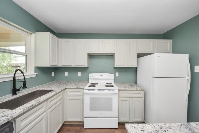 608 Trinity Lane, Pasadena, TX 77506