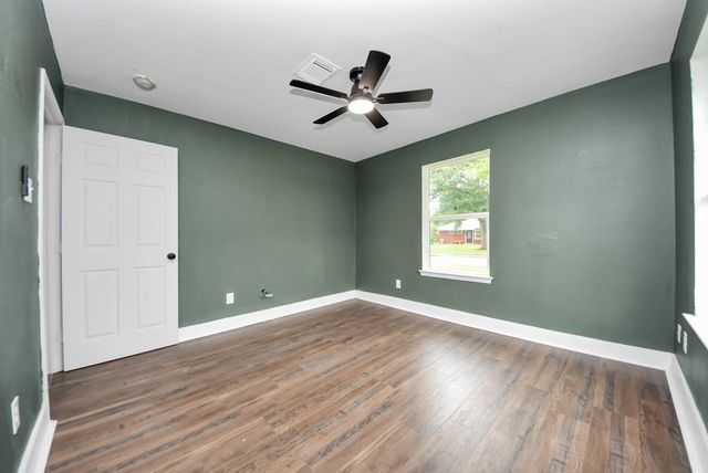 608 Trinity Lane, Pasadena, TX 77506