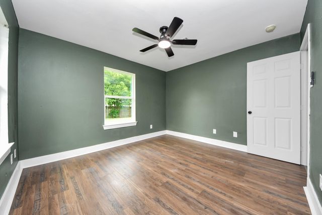 608 Trinity Lane, Pasadena, TX 77506