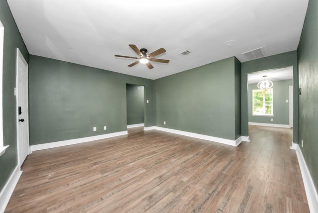608 Trinity Lane, Pasadena, TX 77506