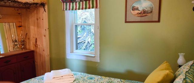 120 Lake Street, Barton, VT 05822