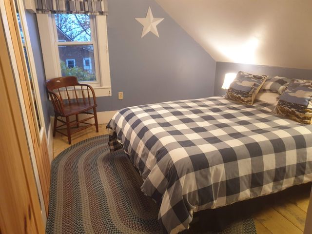 120 Lake Street, Barton, VT 05822