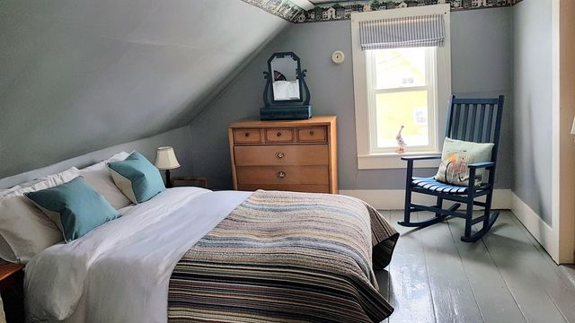 120 Lake Street, Barton, VT 05822