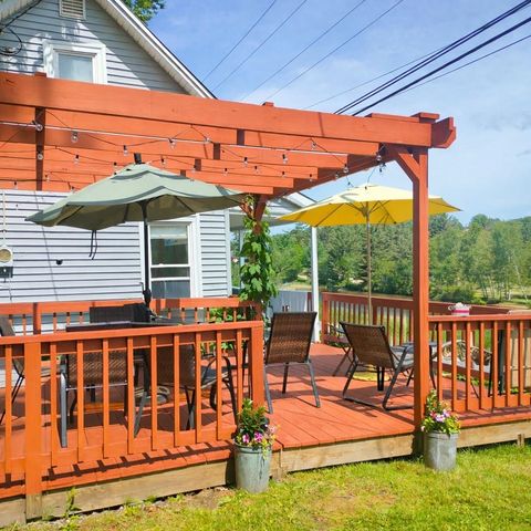 120 Lake Street, Barton, VT 05822