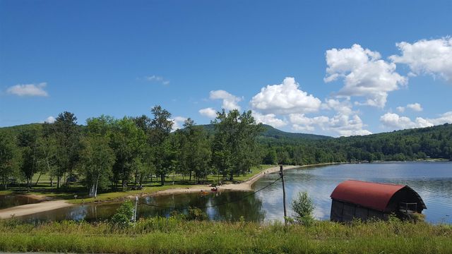 120 Lake Street, Barton, VT 05822
