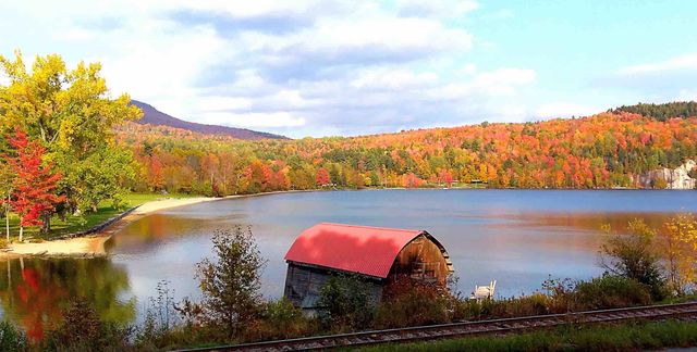 120 Lake Street, Barton, VT 05822