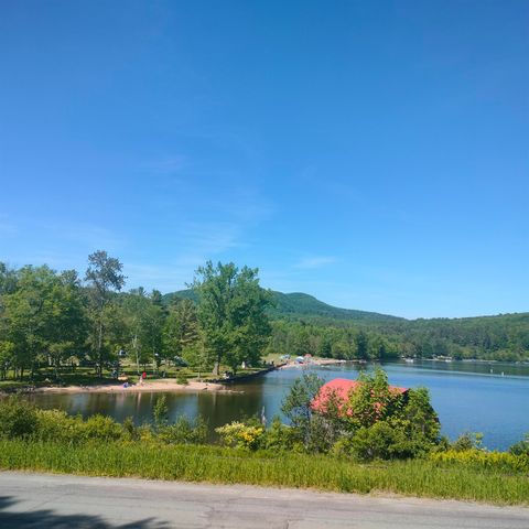 120 Lake Street, Barton, VT 05822