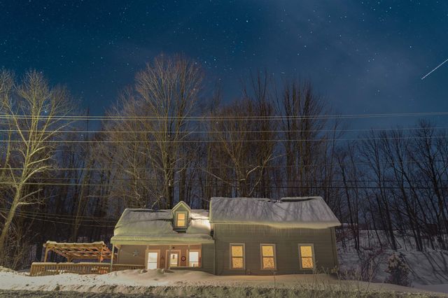 120 Lake Street, Barton, VT 05822