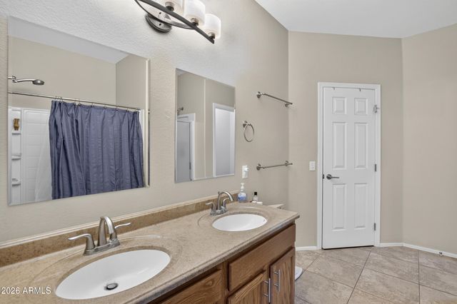 31104 N DESERT HONEYSUCKLE Drive, San Tan Valley, AZ 85143