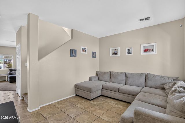 31104 N DESERT HONEYSUCKLE Drive, San Tan Valley, AZ 85143
