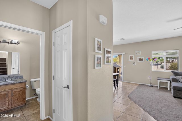 31104 N DESERT HONEYSUCKLE Drive, San Tan Valley, AZ 85143