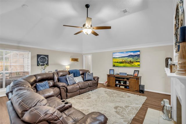 3730 Tree Manor Lane, Houston, TX 77345