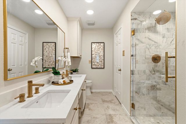 2722 Gold Rush Lane, Carrollton, TX 75007