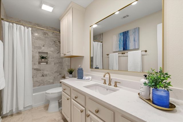 2722 Gold Rush Lane, Carrollton, TX 75007