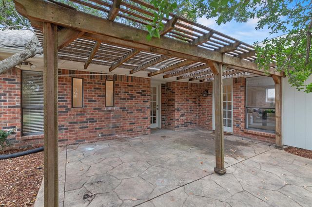 2722 Gold Rush Lane, Carrollton, TX 75007