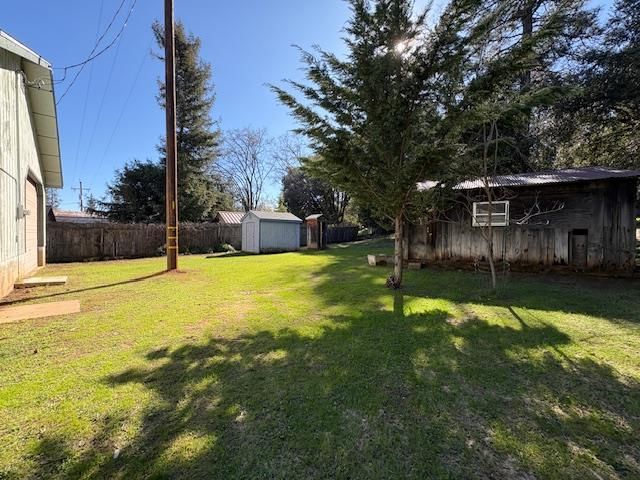 2800 Upper Dorray Rd, Glencoe, CA 95232