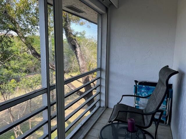 3170 Holiday Springs Boulevard 6-310, Margate, FL 33063