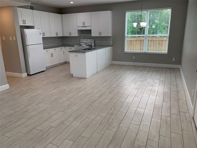 4221 Alvin Street A, Houston, TX 77051