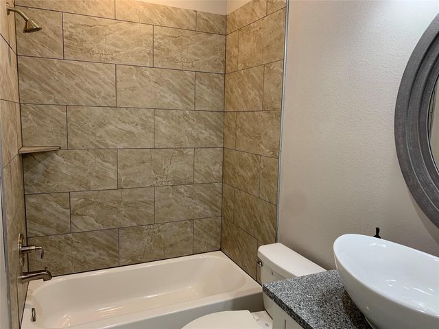 4221 Alvin Street A, Houston, TX 77051