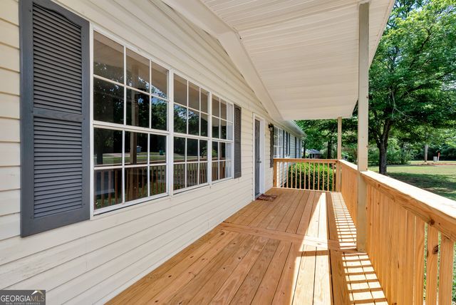 525 J S Williamson Court, Nicholson, GA 30565