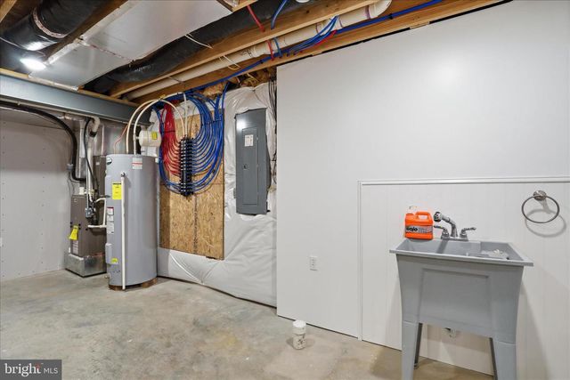 6690 OLDE PINE DRIVE, Chambersburg, PA 17202