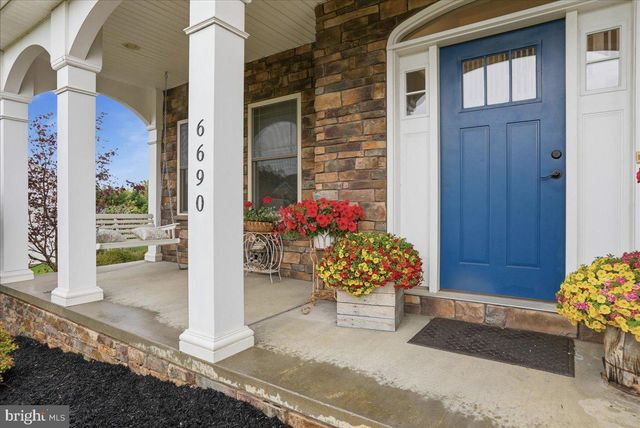 6690 OLDE PINE DRIVE, Chambersburg, PA 17202