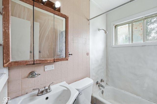 4737 E 33rd Street, Indianapolis, IN 46218