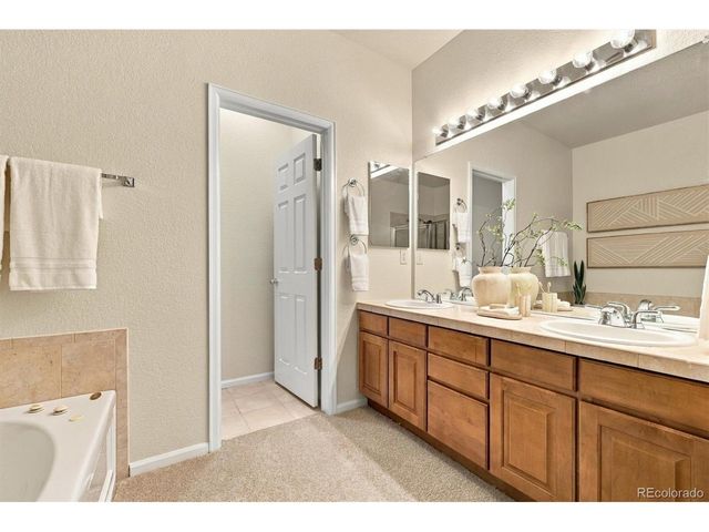 13713 Boulder Pt 102, Broomfield, CO 80023