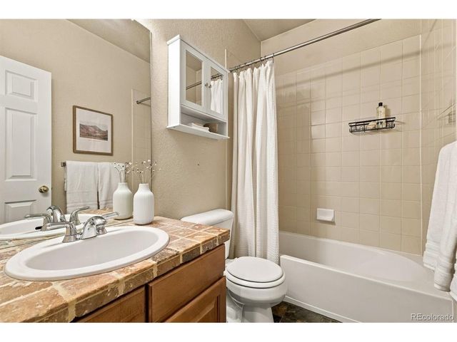 13713 Boulder Pt 102, Broomfield, CO 80023