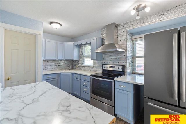 1343 E 4th Street, Fremont, NE 68025