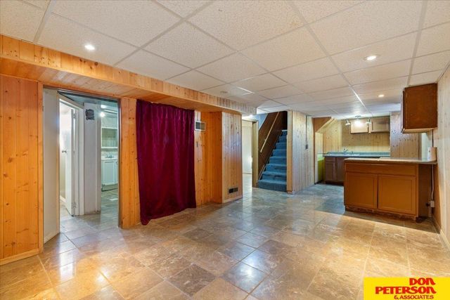 1343 E 4th Street, Fremont, NE 68025