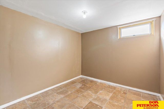 1343 E 4th Street, Fremont, NE 68025