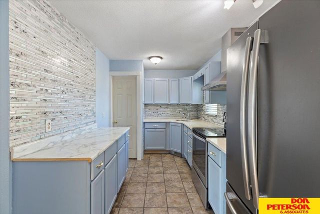 1343 E 4th Street, Fremont, NE 68025