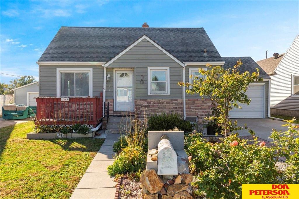 1343 E 4th Street, Fremont, NE 68025