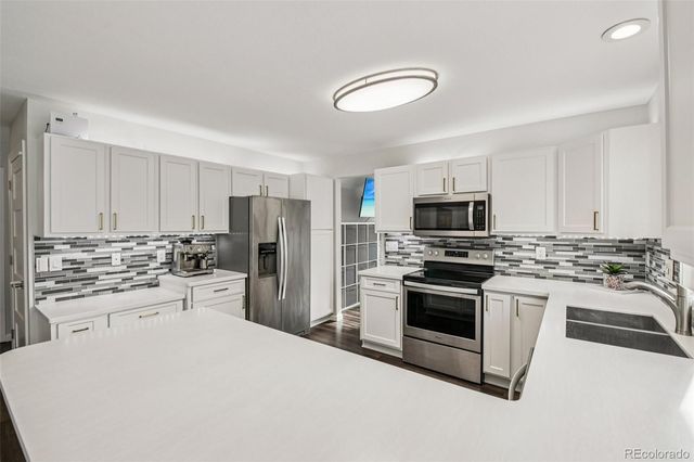 1613 Flint Court, Broomfield, CO 80020