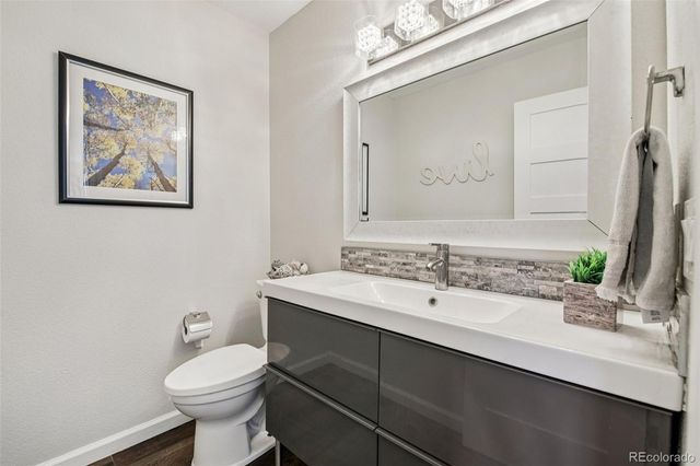 1613 Flint Court, Broomfield, CO 80020